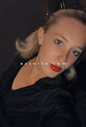 escort-girl à orléans|Escort Girl Orléans. Find a beautiful escort girl in Orléans!